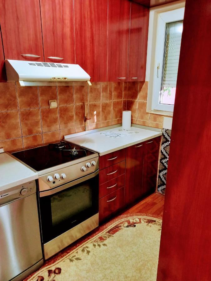 Stan Na Dan J & M Daire Vrsac Dış mekan fotoğraf